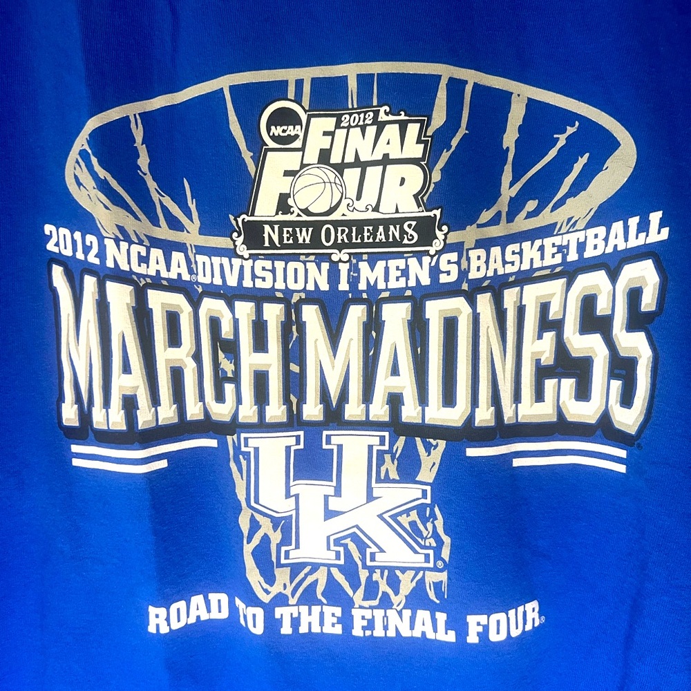 VINTAGE T-SHIRT 2012 KENTUCKY WILDCATS NCAA CHAMPIONS FINAL FOUR SIZE 2XL / XXL